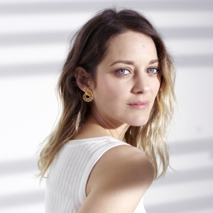 Marion Cotillard Joins Season 4 of Apple TV's THE MORNING SHOW Video