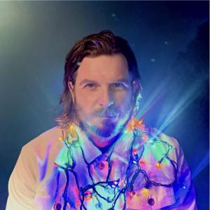Dustin Kensrue to Release Holiday Album THAT SPIRIT OF CHRISTMAS Photo