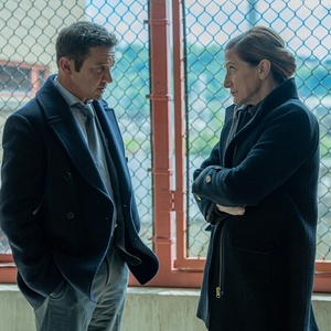 Video: Jeremy Renner and Edie Falco Star in MAYOR OF KINGSTOWN Sneak Peek Clip Photo