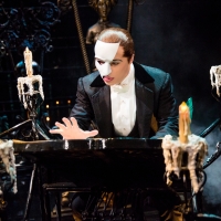 Crawford Out of Final PHANTOM; Mackintosh Will Play Title Role Photo