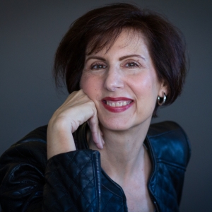 Interview: Lucille Carr-Kaffashan Celebrates 60 Years of the Beatles at Don't Tell Ma Interview