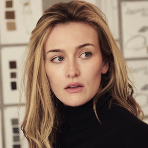 How You Know These LOVE STORY Stars From Broadway: A Stage Guide to the FX Series Photo