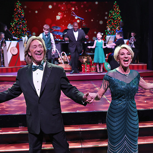 A BEEF & BOARDS CHRISTMAS Returns Through December 31