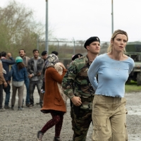 VIDEO: Ike Barinholtz, Betty Gilpin, Emma Roberts and Hilary Swank Star in THE HUNT