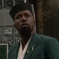 How to Watch GLASS ONION: A KNIVES OUT MYSTERY on Netflix