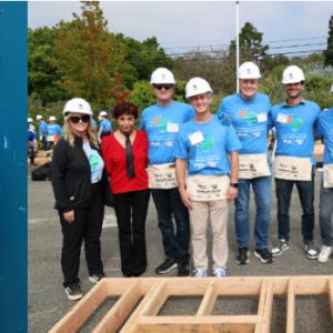 Joshua Jackson, Melissa Rivers, Haley Joel Osment Volunteer at Habitat for Humanity P Photo