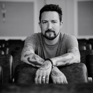 Frank Turner to Embark on Solo Tour Around May North American Festival Dates