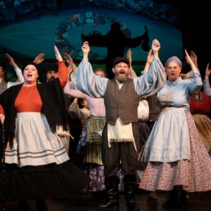 Review: FIDDLER ON THE ROOF at Bellevue Little Theatre is Bigger Than Life Photo