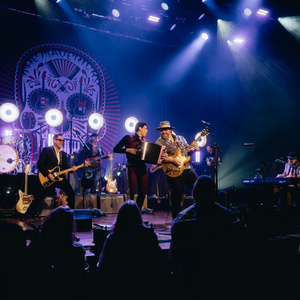 THE MAVERICKS & Friends to Perform at Indian Ranch Photo