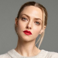 Amanda Seyfried to Play a Theatre Director in SEVEN VEILS Film Photo