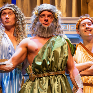 OH ZEUS! to Bring Le Navet Bete Back to The Dukes in September Photo