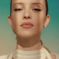 Video: Angèle Shares 'Le Temps Fera Les Choses' Music Video