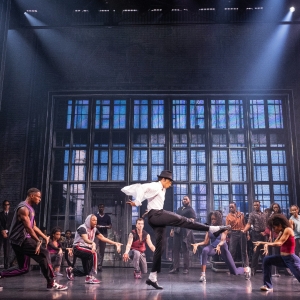 Complete Cast Set for Third Year of MJ National Tour Photo