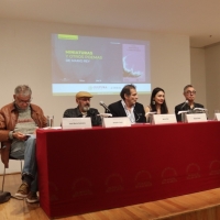 Presentan El Libro Miniaturas Y Otros Poemas Del Colombiano Mario Rey En La Sala…