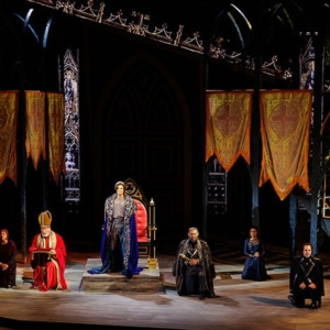 Review: HENRY 6  PART ONE: FLOWERS AND FRANCE and PART TWO: RIOT AND RECKONING at Th Photo