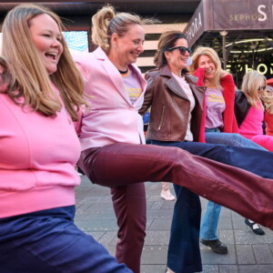 Photos: MENOPAUSE THE MUSICAL Marks 25 Years With Times Square Hot Flash Mob Photo