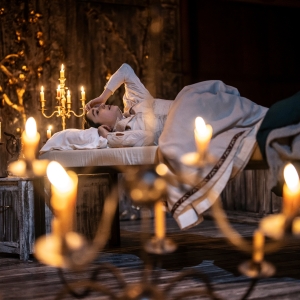 Review: THREE SISTERS, Sam Wanamaker Playhouse Photo