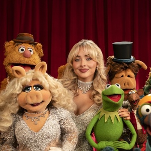 Video: Disney Debuts Trailer for THE MUPPET SHOW Special Photo