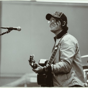Stephen Wilson Jr. to Embark on Fall Headline Tour