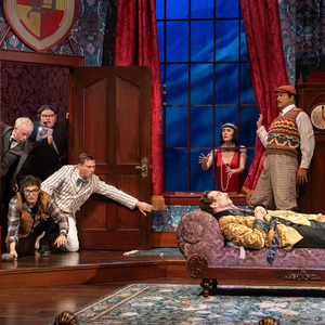 Review: THE PLAY THAT GOES WRONG at Portland Center Stage Photo