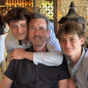Exclusive: Aaron Lazar Candidly Opens Up About ALS, Says He Wants to ‘End This F— Photo