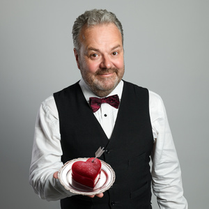 Review: HAL CRUTTENDEN: CAN DISH IT OUT BUT CAN’T TAKE IT, Leicester Square Theatre