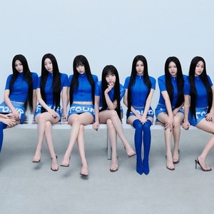 TWICE Bring Glam and Girl Power to UBS Arena on the 'THIS IS FOR' World Tour Photo