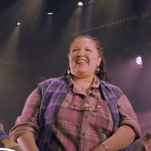 Video: COME FROM AWAY Boards Syracuse Stage with 'Welcome to the Rock' Photo