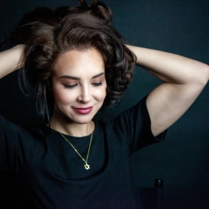 Interview: Alexandra Silber of THE HOUR OF THE PEARL at The Green Room 42 October 27t Interview