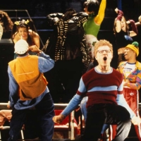 UN DÍA COMO HOY: RENT se estrenaba en Broadway Video