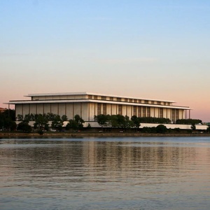 Kennedy Center Board Votes to Inscribe Trump's Name on Building Despite Court Order Photo