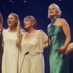 Video: LES MISERABLES: THE ARENA CONCERT SPECTACULAR At Radio City Music Hall Opening Photo