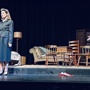 Review: QUIET! THREE LADIES LAUGHING at Crystal Theatre Photo