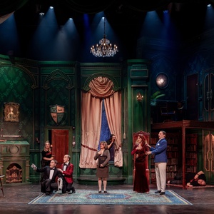 Review: THE PLAY THAT GOES WRONG (PJÄSEN SOM GÅR ÅT HELVETE) at Göta Lejon And On Photo