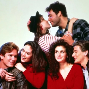 Video: Paper Mill Prologues Discusses Historical Context of MYSTIC PIZZA Photo