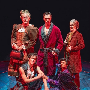 Review: DRACULA: A COMEDY OF TERRORS at The Old Globe