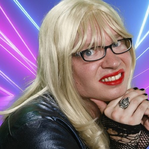 Review: OMG SHOES! STARRING KELLY LIVE! at Lush Lounge & Theater Photo