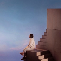 VIDEO: Lewis Capaldi Shares Video for New Single 'Pointless'