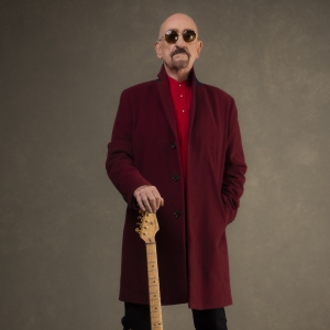 Dave Mason Cancels 2025 Tour Dates Amid Health Concerns Photo