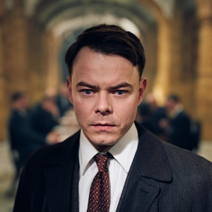 Photo: First Look at STRANGER THINGS Star Charlie Heaton in New PEAKY BLINDERS Series Photo