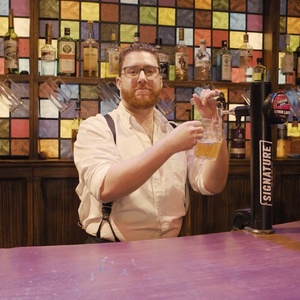 Video: THE CHOIR OF MAN Says Farewell to the Arts Theatre With 'Last Orders (For Now) Photo