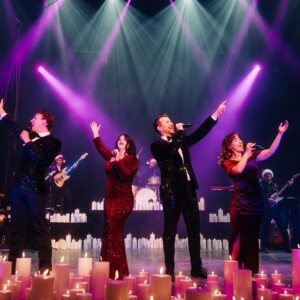 CHRISTMAS BY CANDLELIGHT to Bring West End Singers to Massey Hall Photo