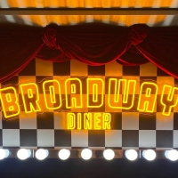 BWW REVIEW: Guest Reviewer Kym Vaitiekus Shares His Thoughts On BROADWAY DINER Photo