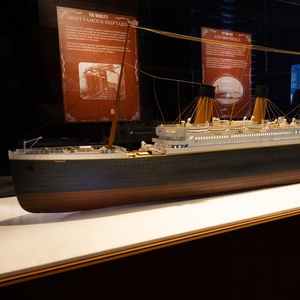 Review: AN IMMERSIVE VOYAGE ON TITANIC at Union Station