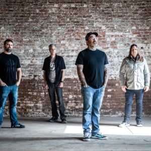 STAIND Get Second #1 Single From 'Confessions Of The Fallen' Photo