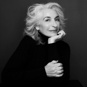 Elvira Tortora Reprises THE BOOKMAKERS DAUGHTER At Chelsea Table + Stage Photo