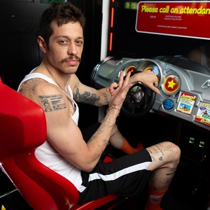 Pete Davidson to Headline ESL Rochester Fringe Festival Comedy Series Photo