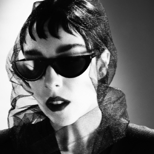 Allie X Releases New Single Bon Voyage Photo