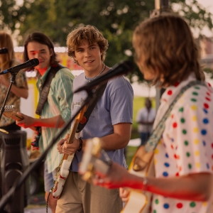 Video: Prime Video Releases Trailer for Music Series THE RUNAROUNDS Photo