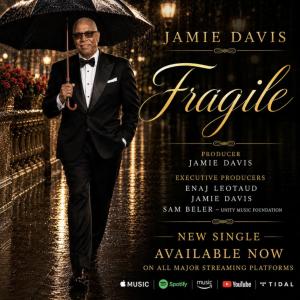 Jamie Davis Releases New Single "FRAGILE" Ahead of STEPPIN' OUT Album Photo